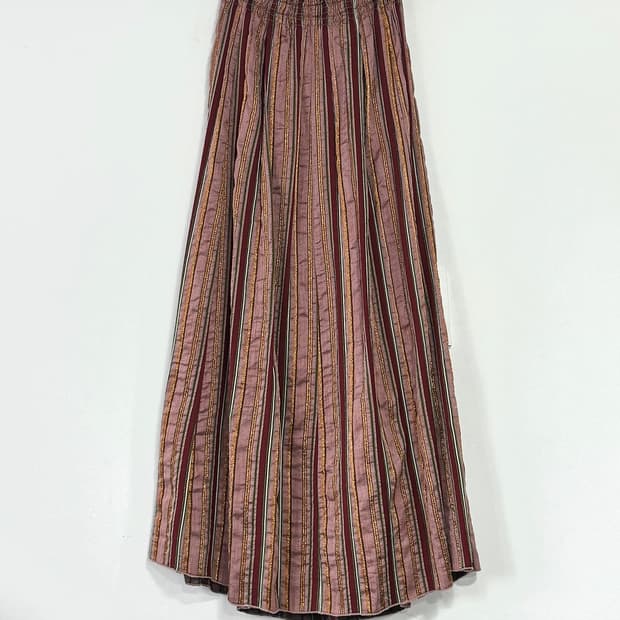 포르테포르테 메탈 스트라이프 스커트