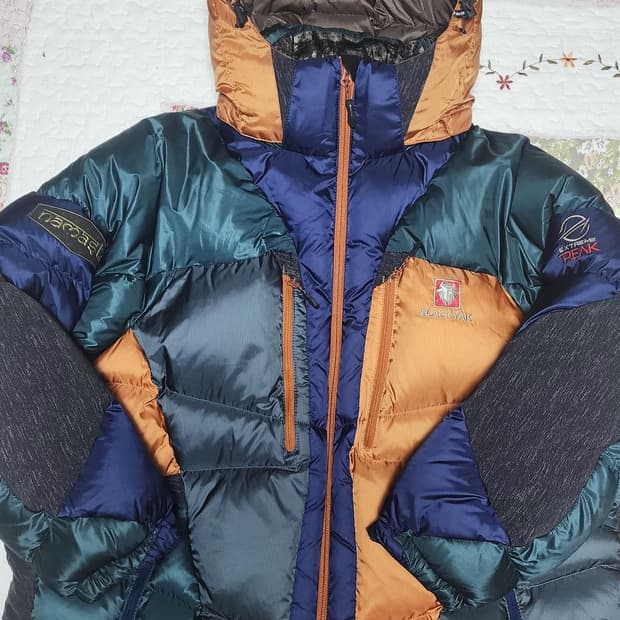 블랙야크 대장 프리미엄구스다운 패딩점퍼115 실측110새급