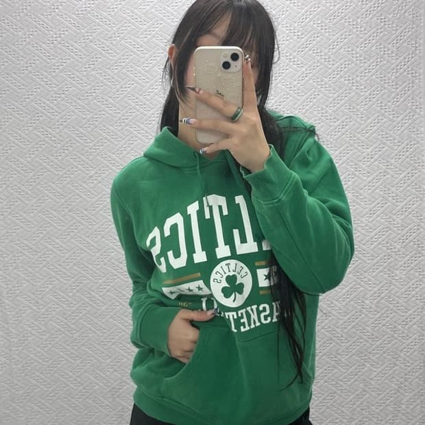 아디다스 보스턴 셀틱스 Y2K 키치 기모 후드티 95 C07787