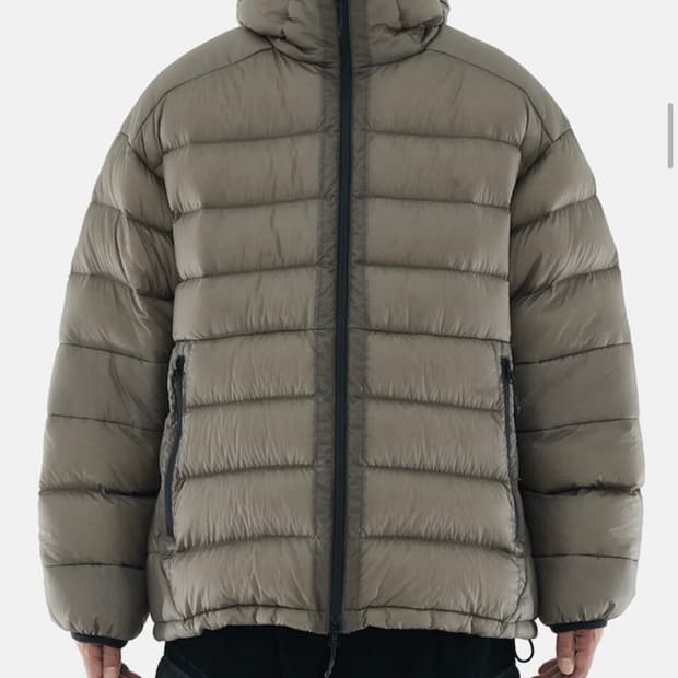 모이프 헬리움 후디드 다운자켓 경량패딩 시어 올리브 3size