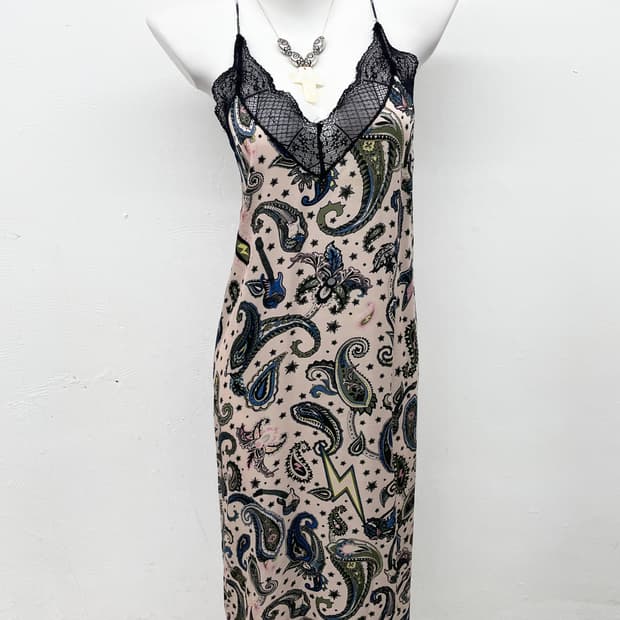 쟈딕앤볼테르 새틴 레이스 맥시 슬립