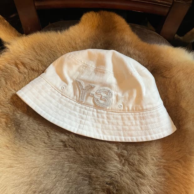 요지야마모토 Y3 버킷햇