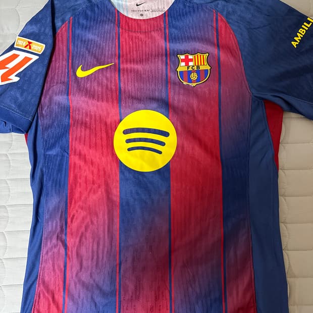 25-26 바르셀로나 유니폼