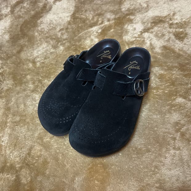 니들스 클로그 스웨이드 블랙 8사이즈