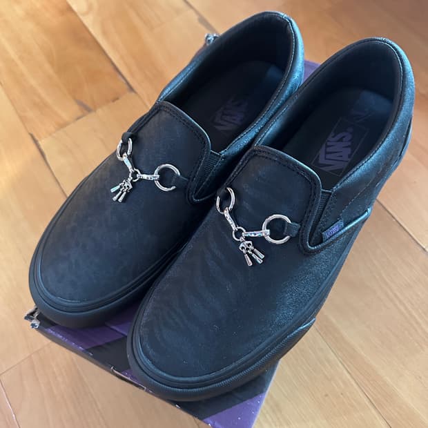 니들스 x 반스 슬립온