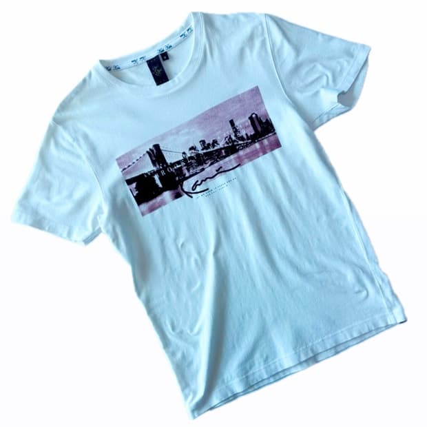 칼카니 브루클린 브릿지 그래픽 티셔츠