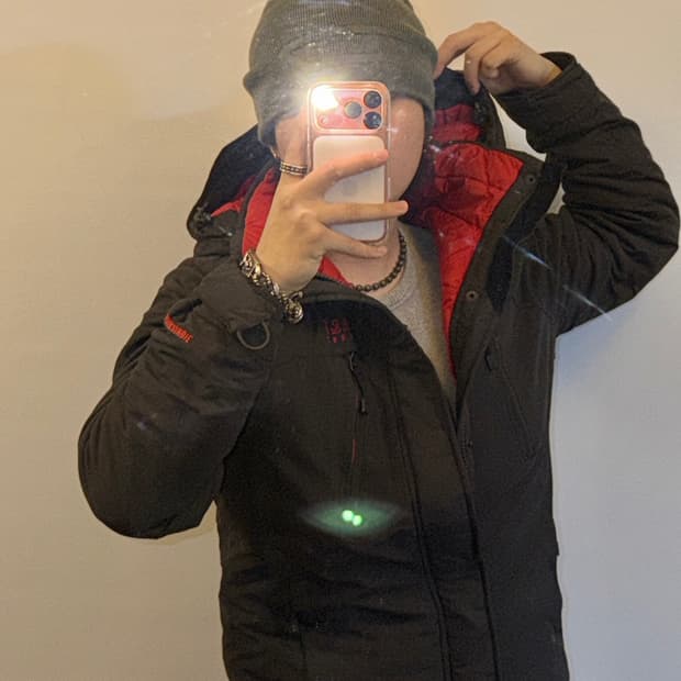 아베크롬비 빈티지 로고 패딩 자켓