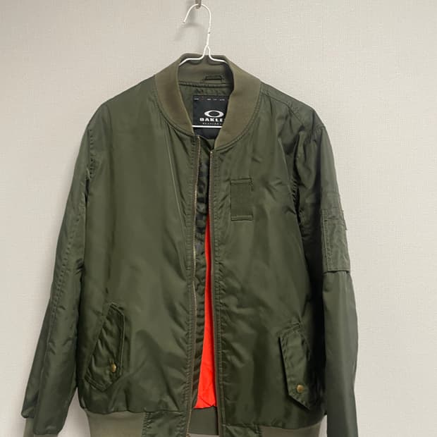 오클리 MA-1 봄버 자켓 카키