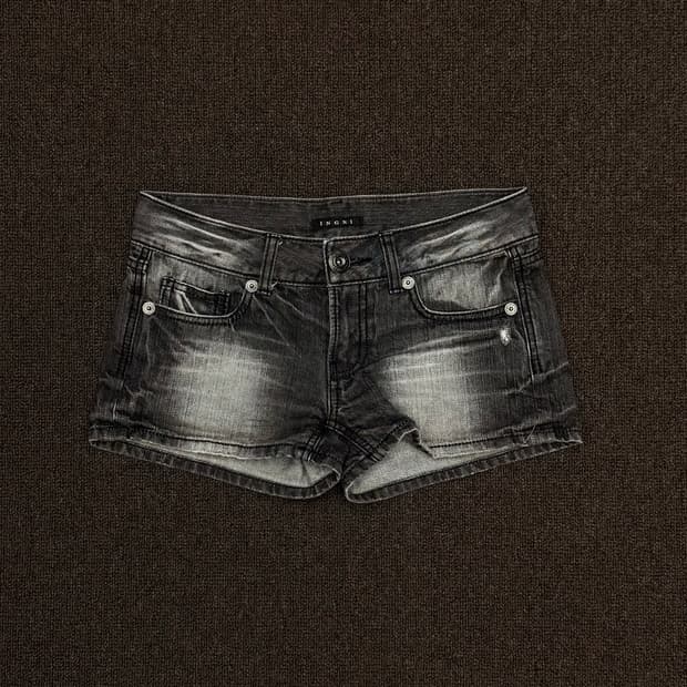 S)INGNI Y2K 흑청 워싱 데님 숏팬츠