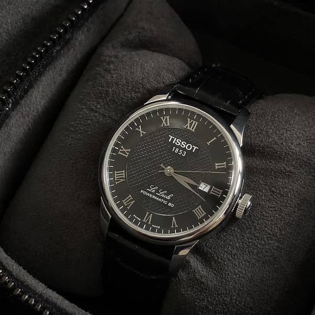 티쏘 르로끌 파워매틱 80 오토매틱 시계 검판