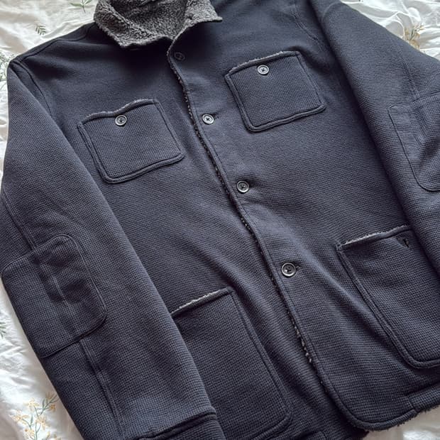 존 바바토스 유틸리티 코트