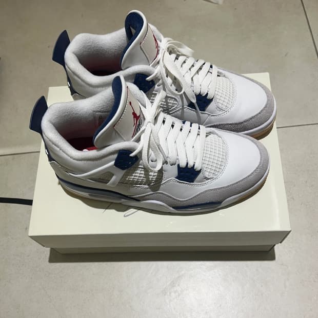 나이키 조던4 sb navy 네이비
