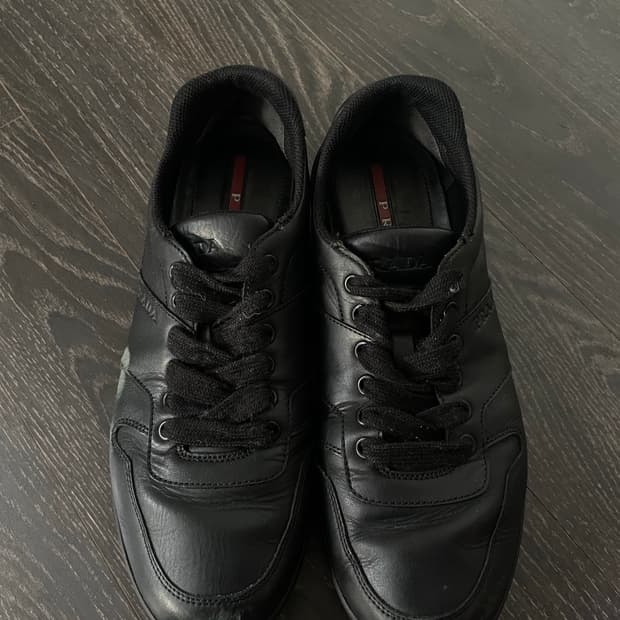 (260) 빈티지 프라다 스포츠 스니커즈