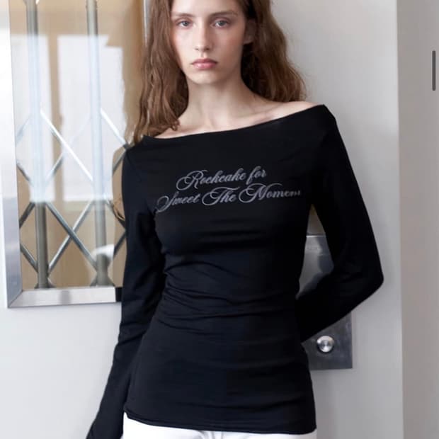 락케이크 cursive mesh top black 매쉬 오프숄더 탑 블랙