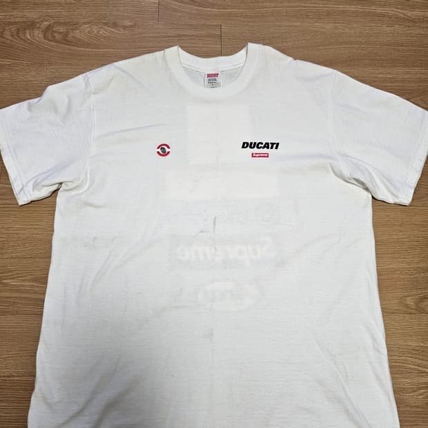 슈프림 두카티 티셔츠 24ss