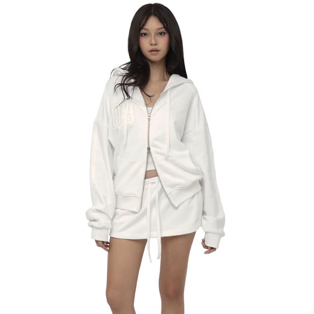 새상품 클리시어 넘버링 09 후드집업 화이트