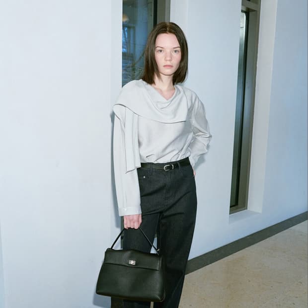 온앤온 드레이프 블라우스 크림s사이즈