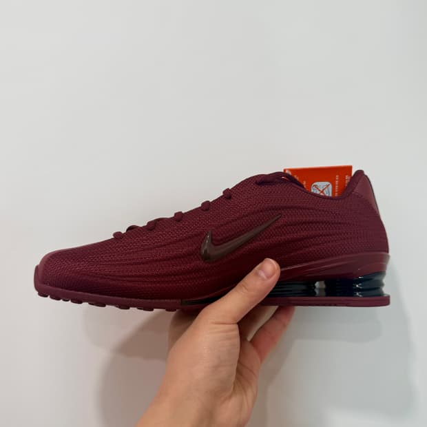 (255)(새상품)나이키 샥스 Z 다크 팀 레드