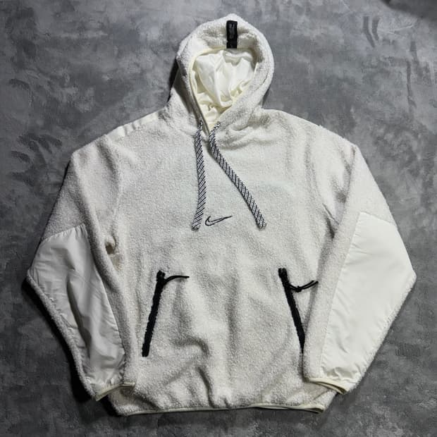 나이키 뽀글이 후드티 아이보리