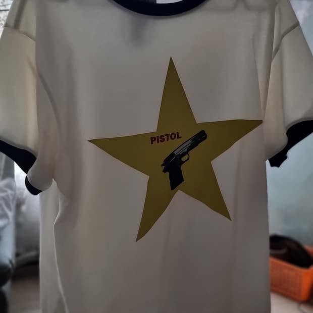 Glack 총 프린트 반팔티