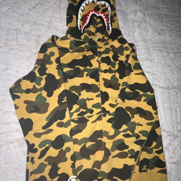 베이프 샤크후드 황계 M