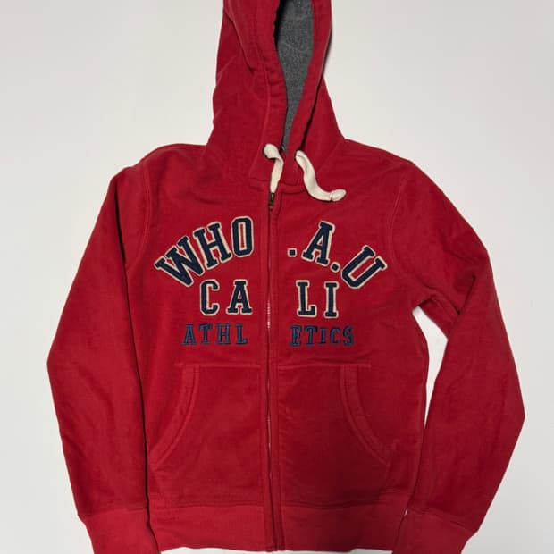 희귀!! 여성 후아유 플리스 소재 스펠아웃 후드집업 레드