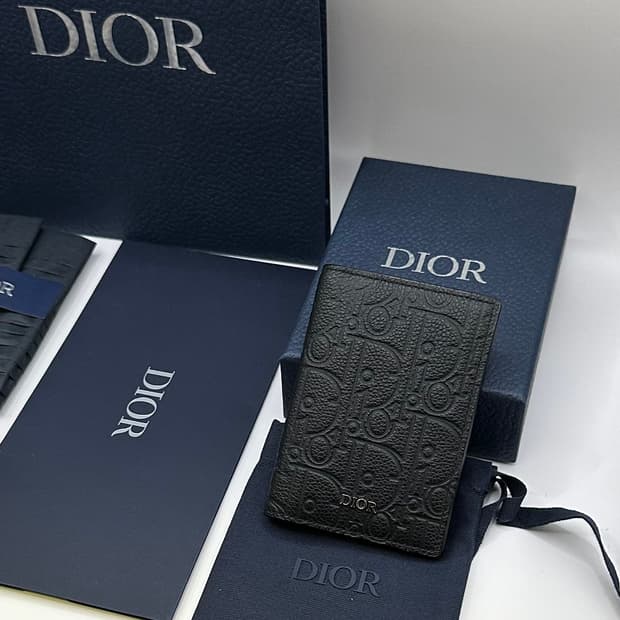 디올 오블리크 그래비티 오거나이저