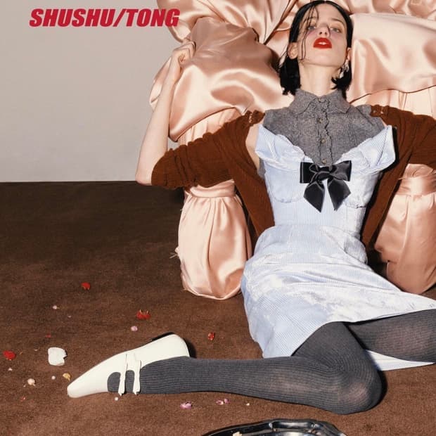 슈슈통 blue embellished pleated 미니드레스