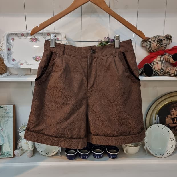 axes femme 브라운 자카드 레이스 하프팬츠