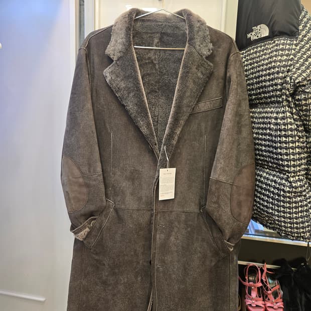 캠브리지 멤버스 (Cambridge Members) / 리얼 무스탕 코트