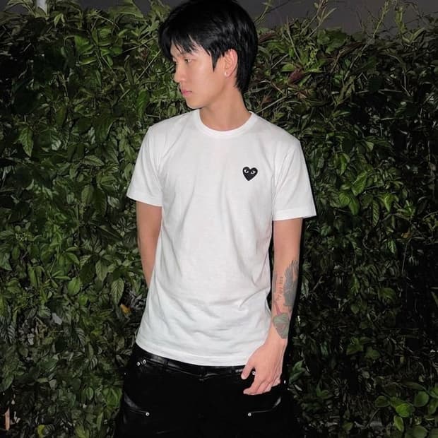 꼼데가르송 플레이 블랙 하트반팔티셔츠
