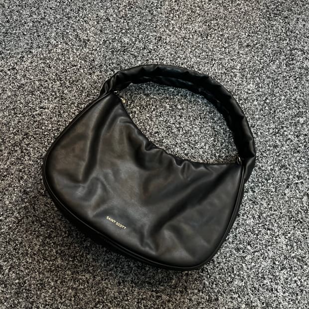 saint scott 세인트스코트 레더 숄더백