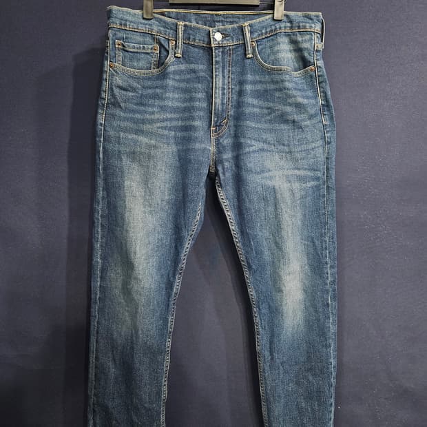 리바이스 513 블루컬러 남성 슬림핏 허리 34 스판 데님팬츠 