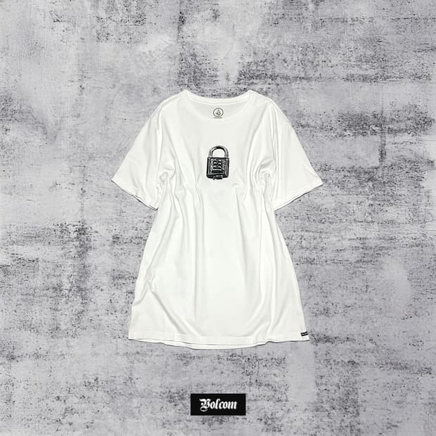 (Volcom) punk lock graphic t 