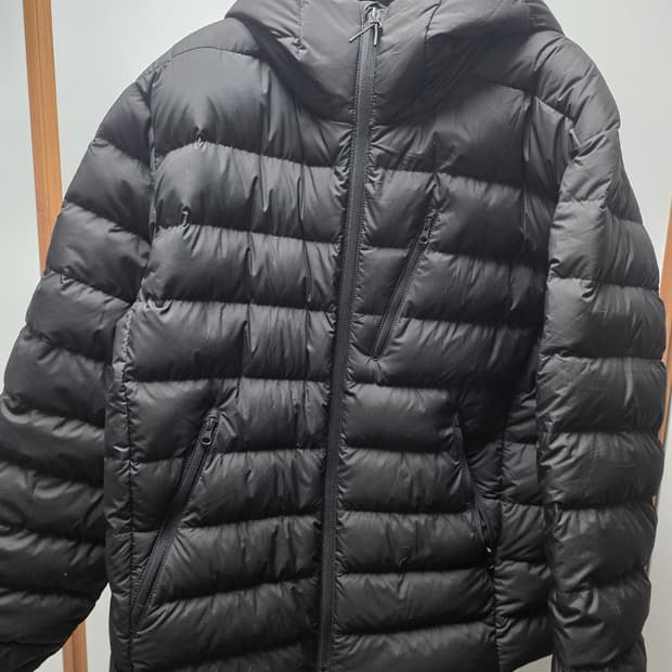 무신사 스탠다드 시티 레저 후디드 경량 패딩 블랙 L