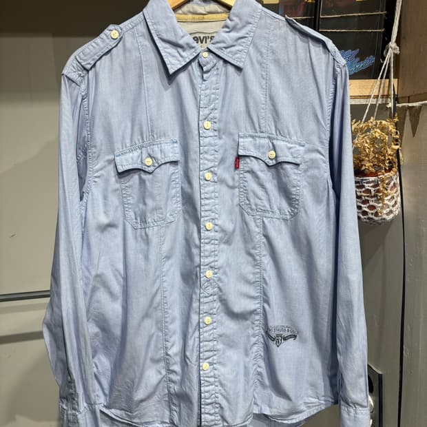 Levi’s 빈티지 밀리터리 포켓 셔츠 