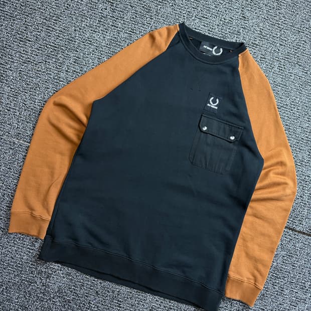 프레드페리 X 라프시몬스 포켓 크루넥 스웻 셔츠 2085