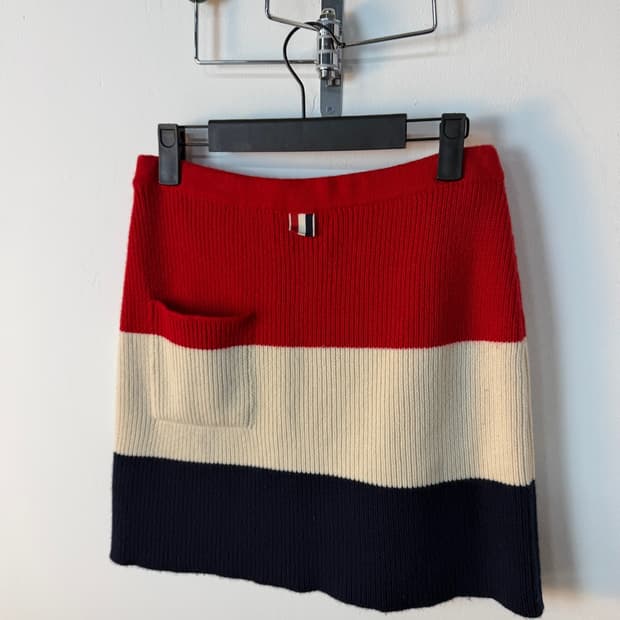 톰브라운 울 스커트 