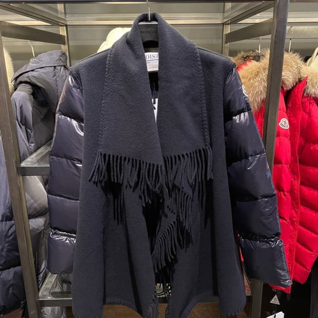 몽클레어 숄 패딩