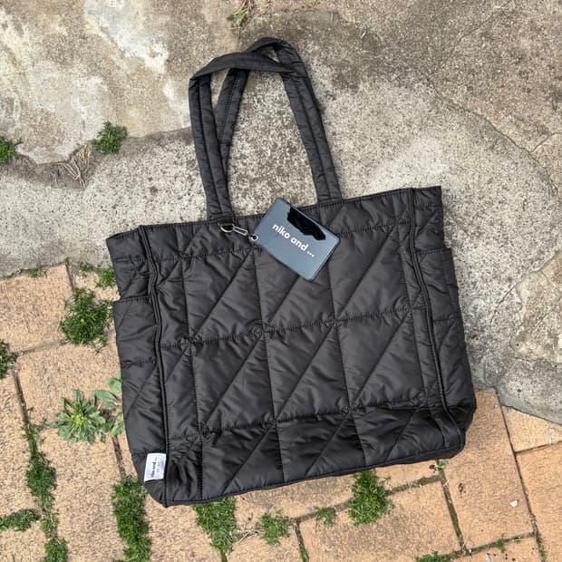 니코 앤드 오리지널 멀티 퀼트 토트백