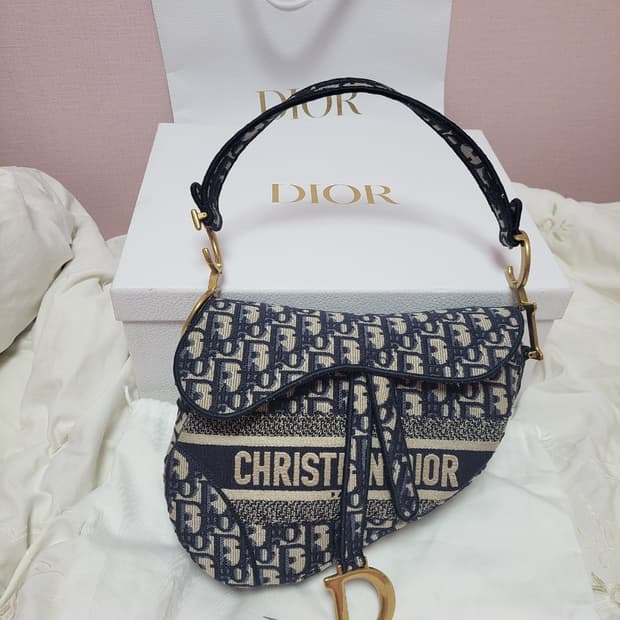 정품)최저가급처미사용새상품!디올 오블리크자카드새들백 미듐 토트백가방선물용