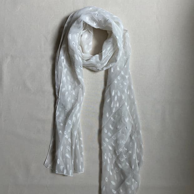 drop pattern sheer scarf