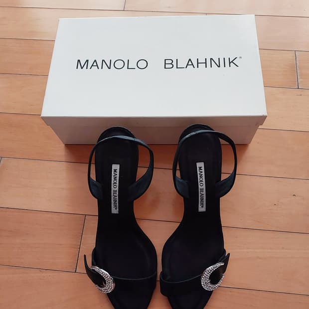 마놀로 블라닉 샌들
