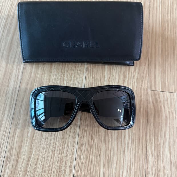 CHANEL 샤넬 선글라스