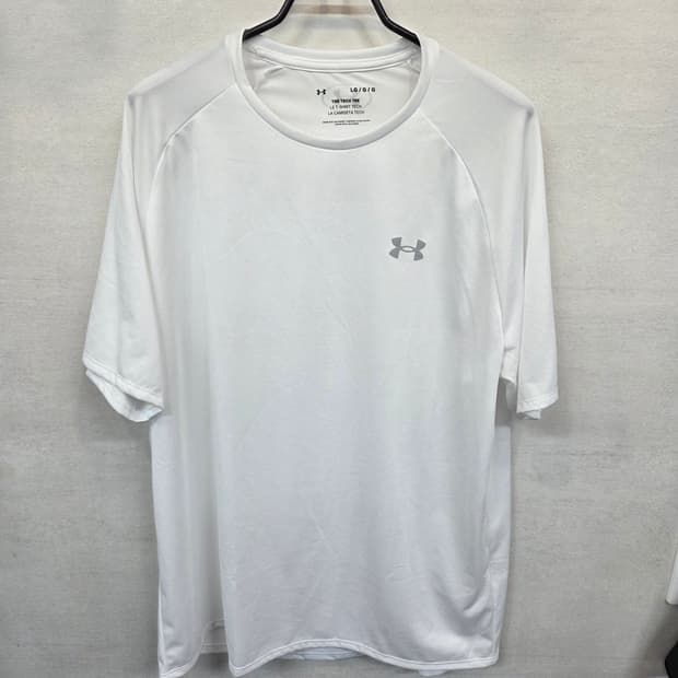 언더아머 테크 기능성 반팔 Lg