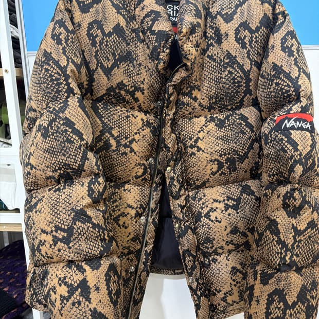 와코마리아 nanga 파이톤 다운