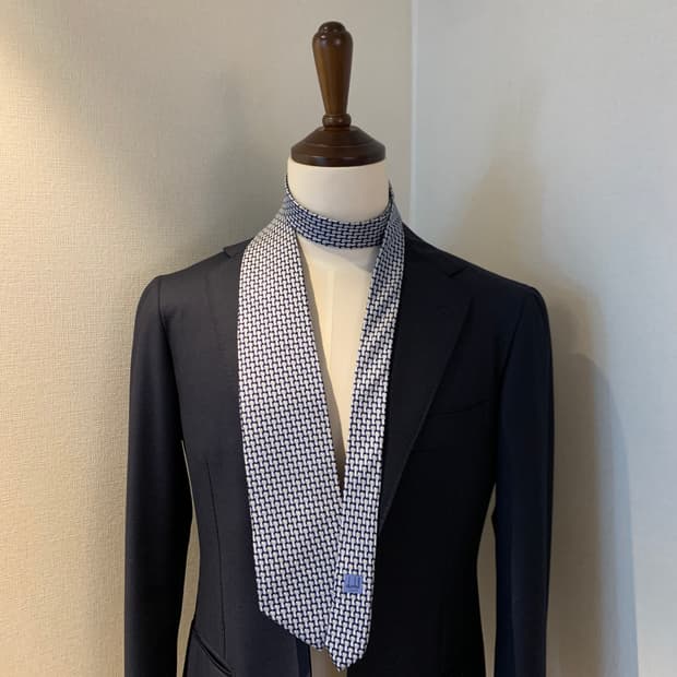던힐(dunhill) 명품 결혼식넥타이 클래식룩 코디 A+등급