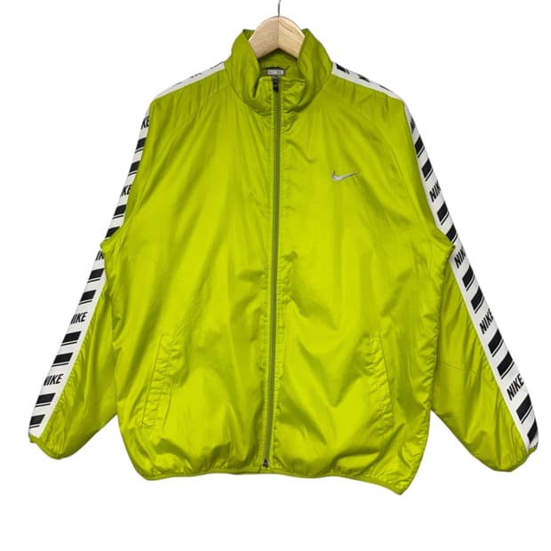 나이키 사이드라인 스우시 바람막이 자켓