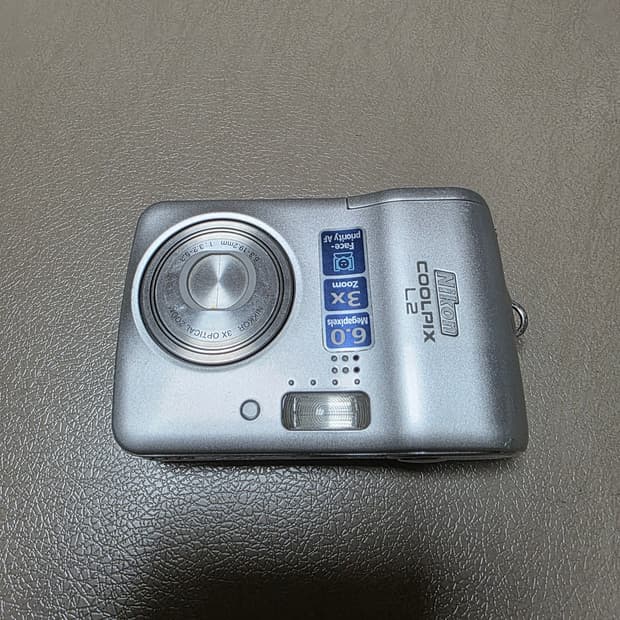 니콘 Nikon 쿨픽스L2 빈티지 카메라
