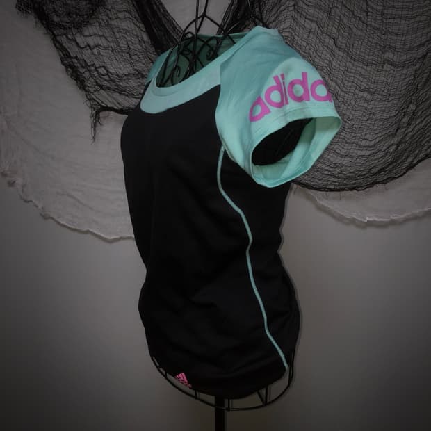 Adidas mint&black miku T